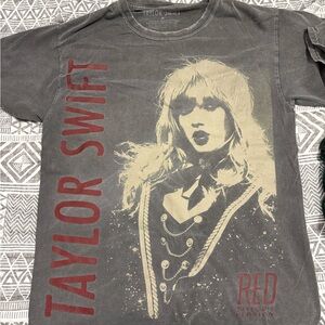 Taylor swift Red (TV) T shirt official merch